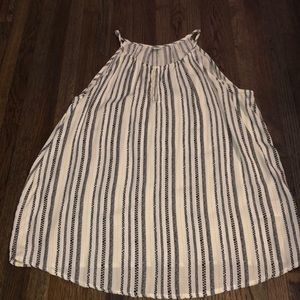 patterned halter neck shirt